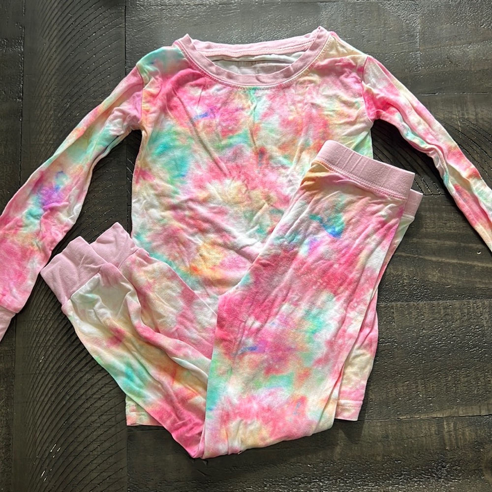 Little sleepies, long sleeve pajama set toddler size 3T
